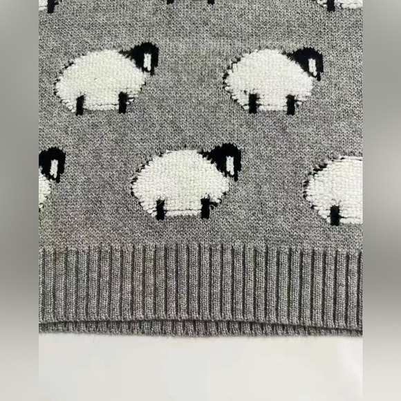 NWT Kids Princess Diana Inspired Sleeveless Sheep Sweater Vest Unisex Gray - Picture 4 of 5